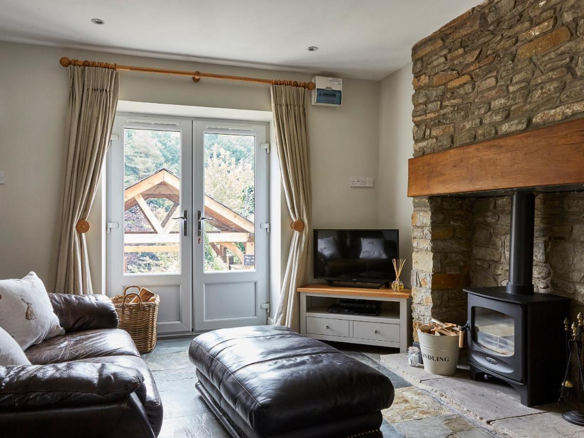 Lilly Cottage Lydney Exterior foto